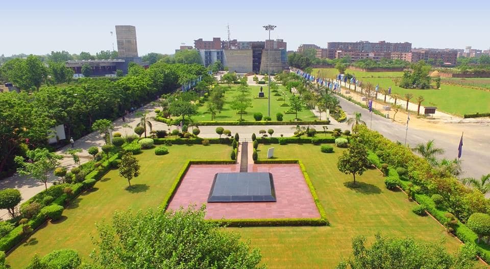 Grand entrance of Lovely Professional University (LPU) showcasing its iconic main gate and expansive 600-acre campus a symbol of innovation, opportunity, and excellence.